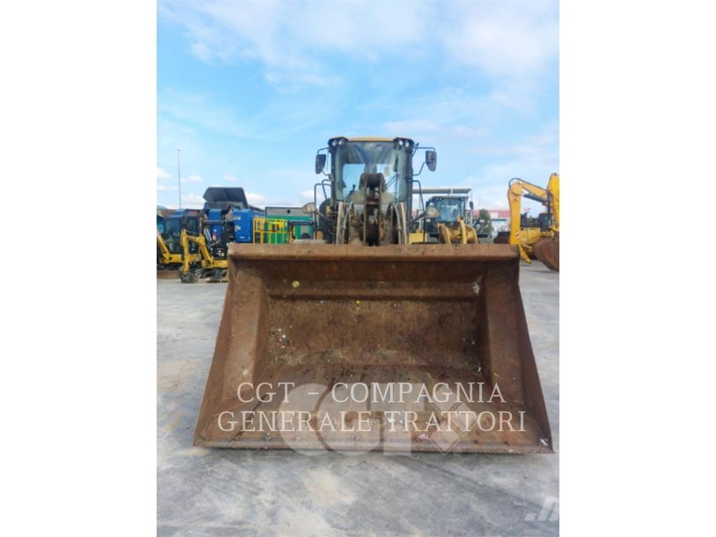 CAT 930M Utovarivači na kotačima