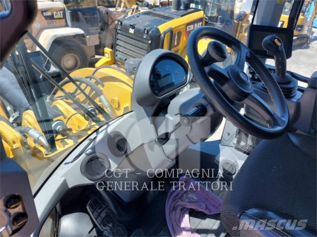 CAT 930M Utovarivači na kotačima