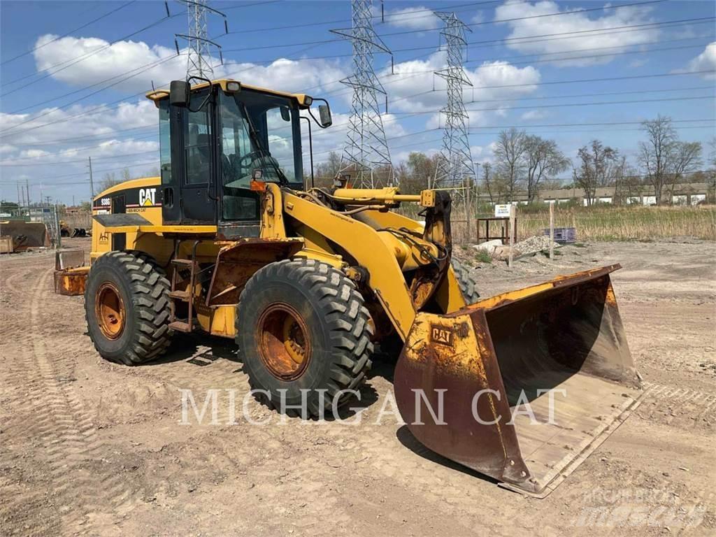 CAT 938G Utovarivači na kotačima