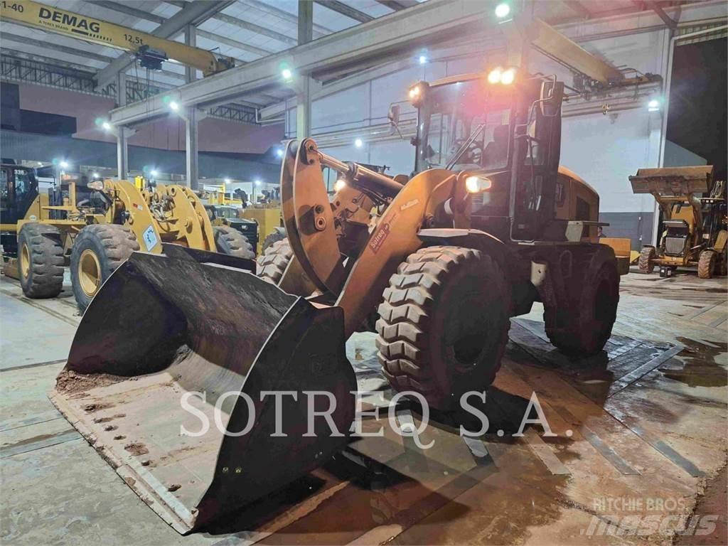 CAT 938K Utovarivači na kotačima