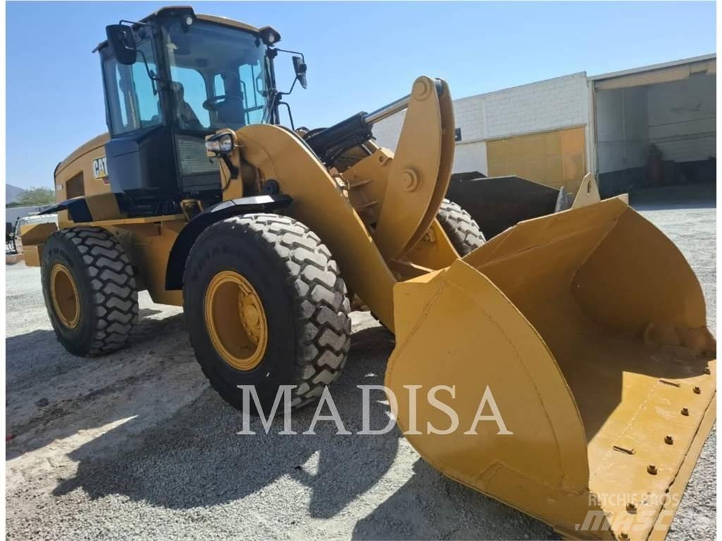 CAT 938K Utovarivači na kotačima