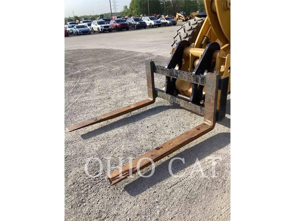 CAT 938M Utovarivači na kotačima