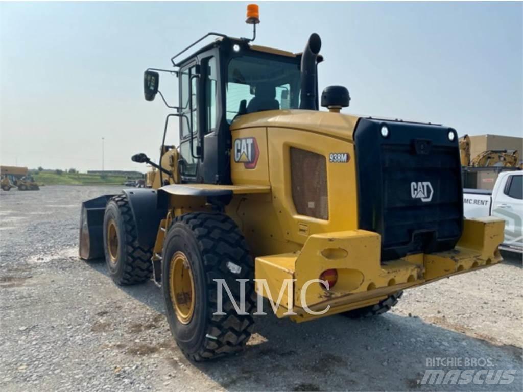 CAT 938M Utovarivači na kotačima