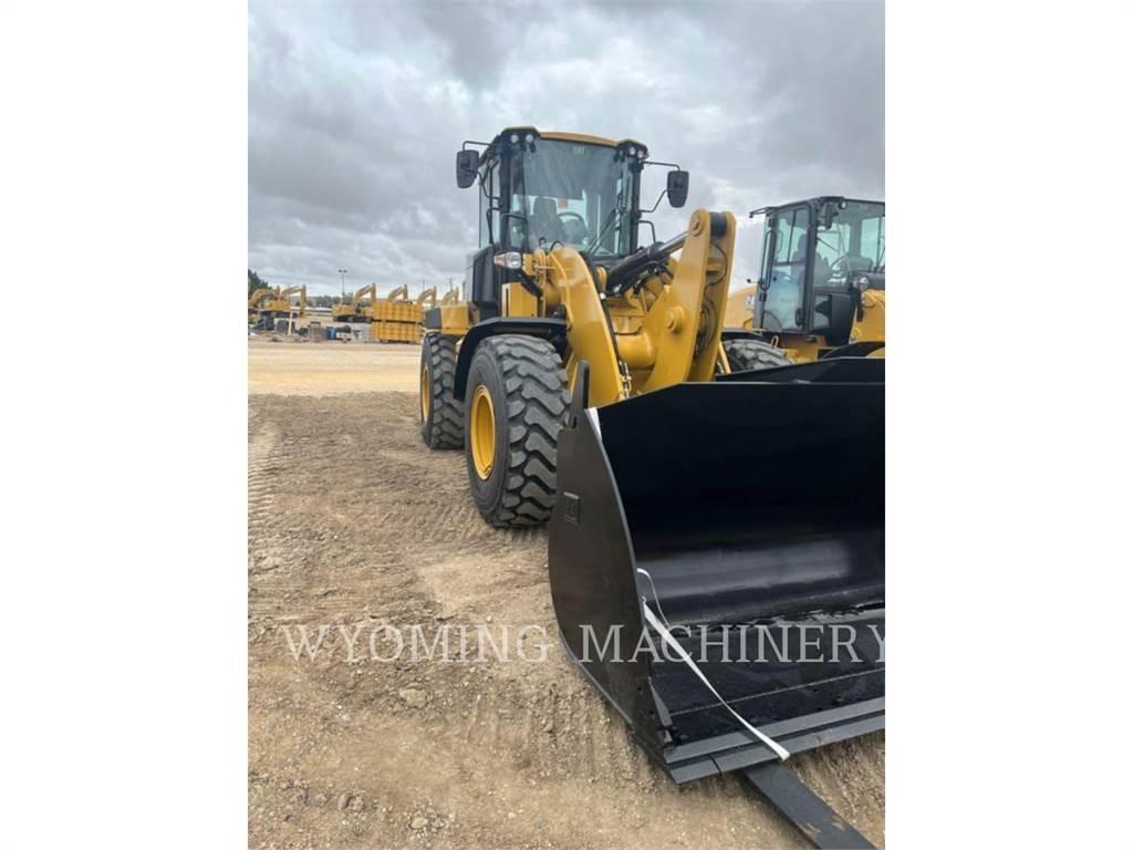 CAT 938M Utovarivači na kotačima