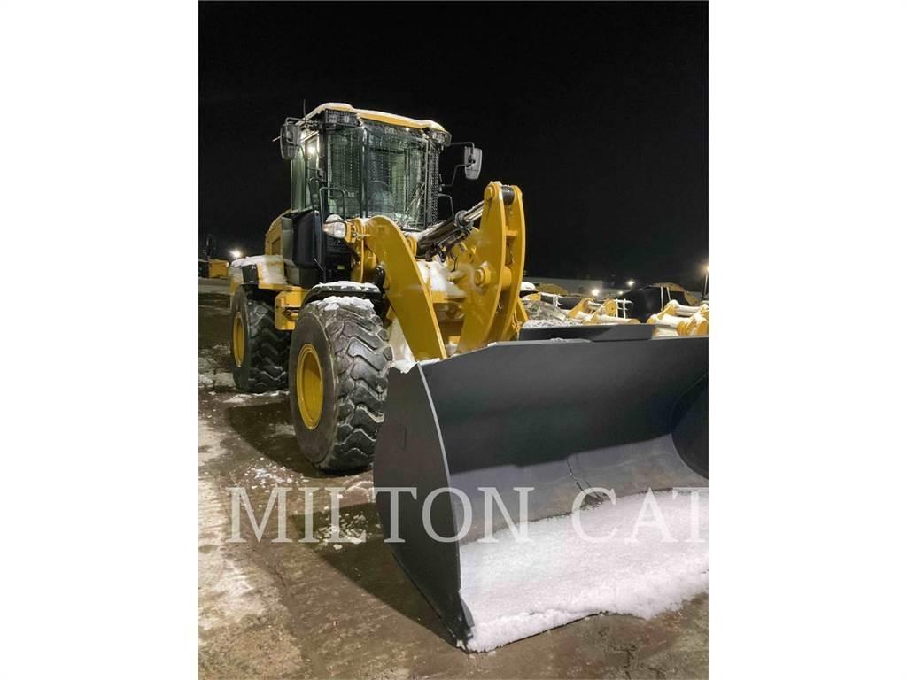 CAT 938M Utovarivači na kotačima