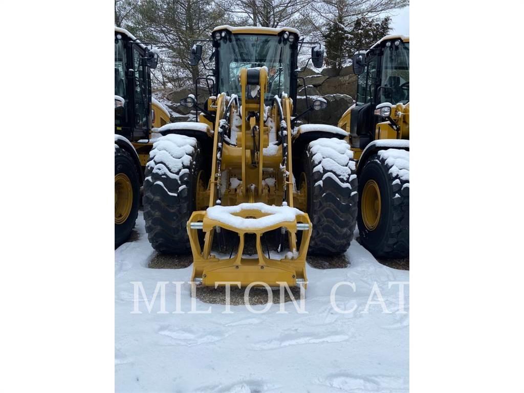 CAT 938M Utovarivači na kotačima