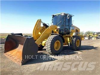 CAT 938M Utovarivači na kotačima