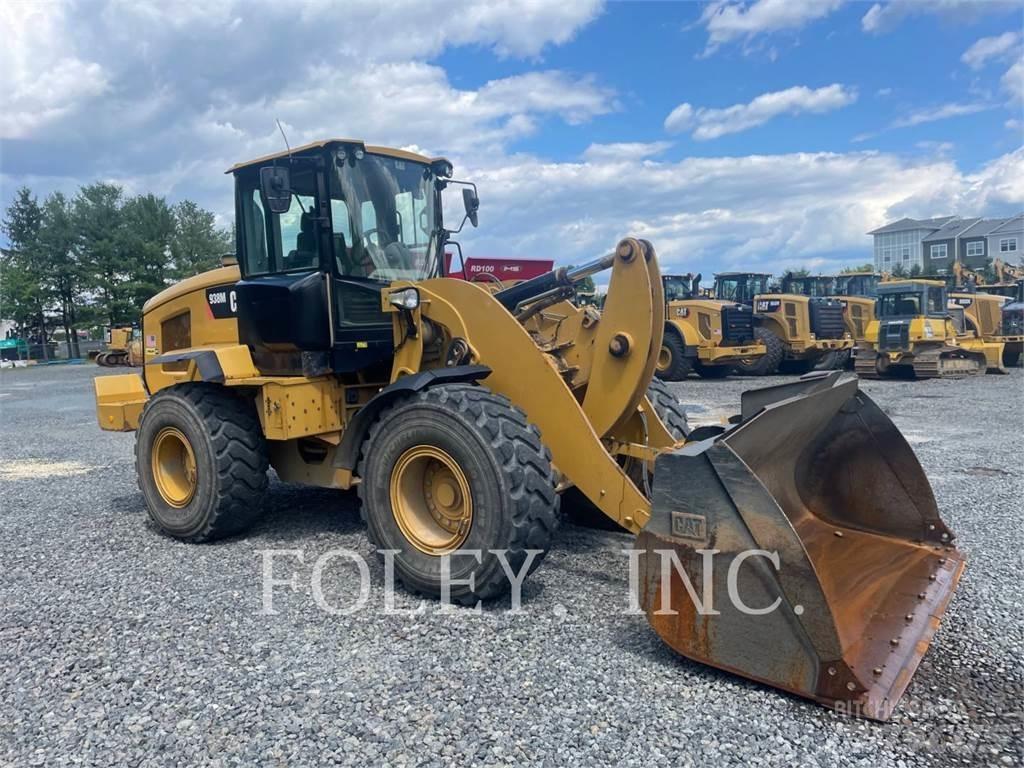 CAT 938M Utovarivači na kotačima