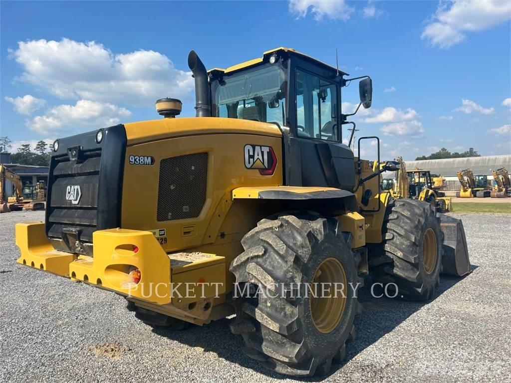 CAT 938M Utovarivači na kotačima