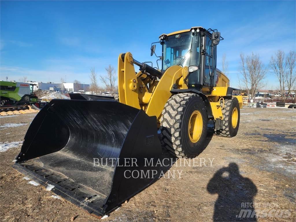 CAT 938M Utovarivači na kotačima