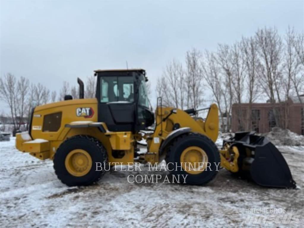 CAT 938M Utovarivači na kotačima