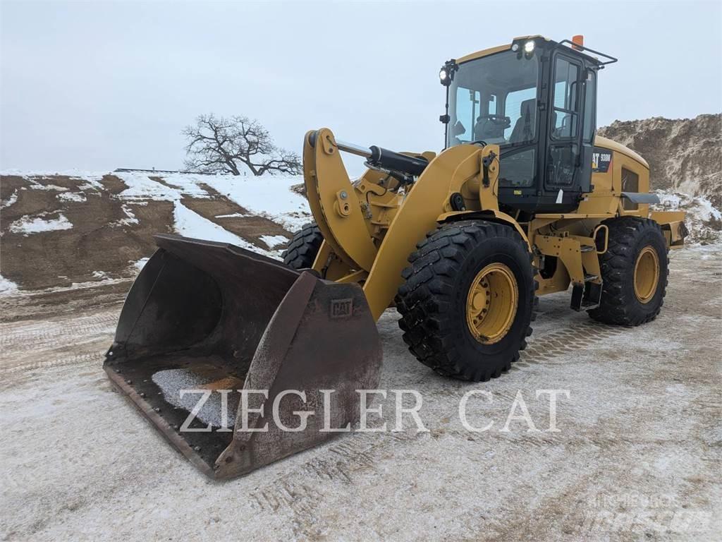CAT 938M Utovarivači na kotačima