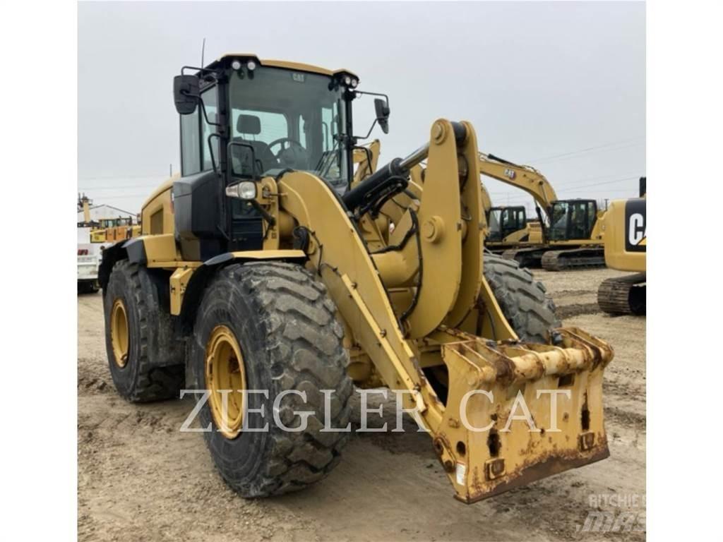 CAT 938M Utovarivači na kotačima