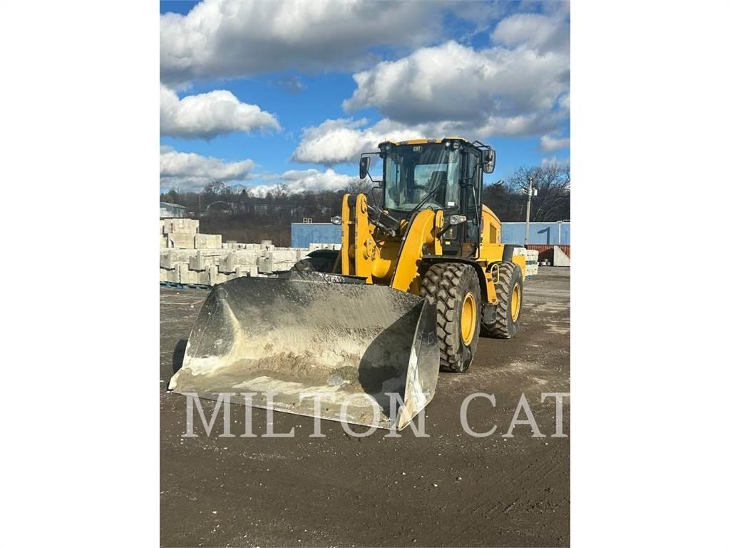 CAT 938M Utovarivači na kotačima