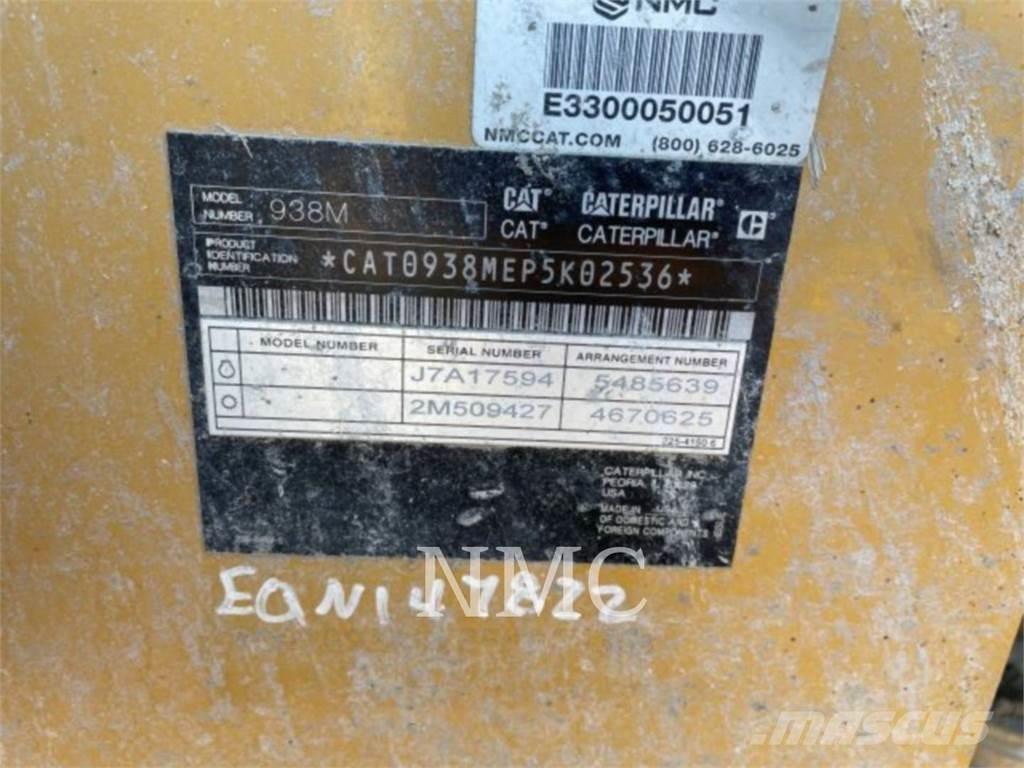 CAT 938M Utovarivači na kotačima