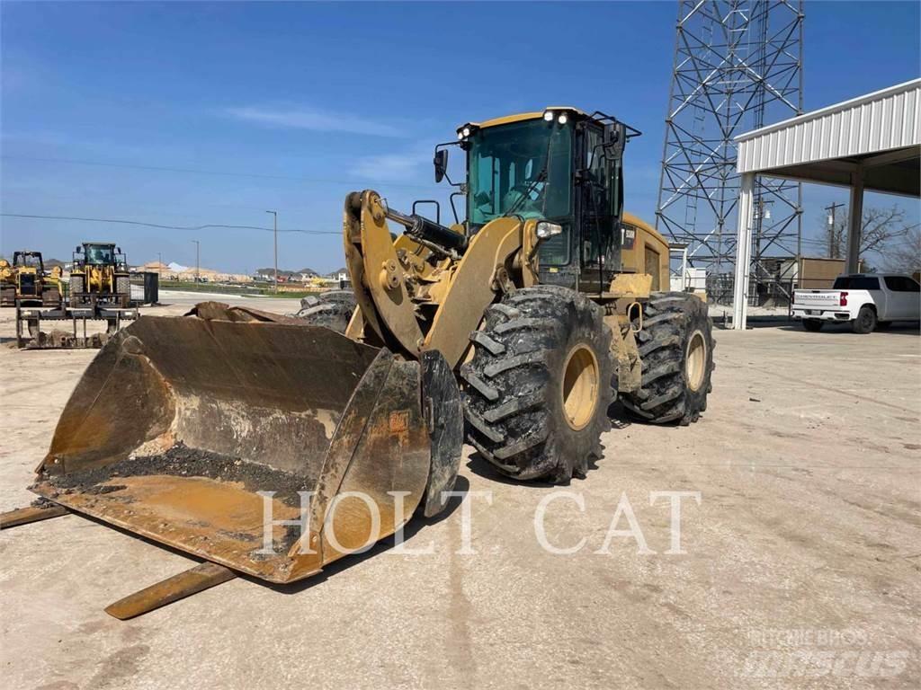 CAT 938M Utovarivači na kotačima