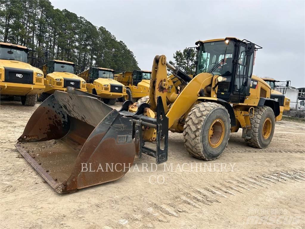 CAT 938M Utovarivači na kotačima