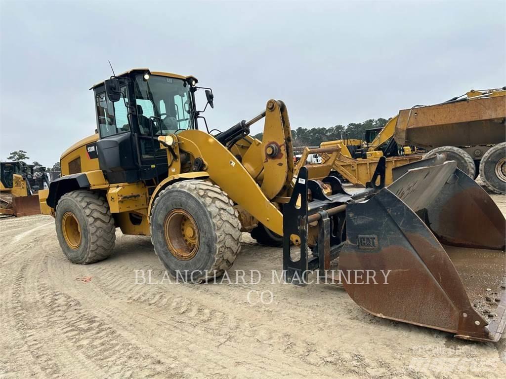 CAT 938M Utovarivači na kotačima