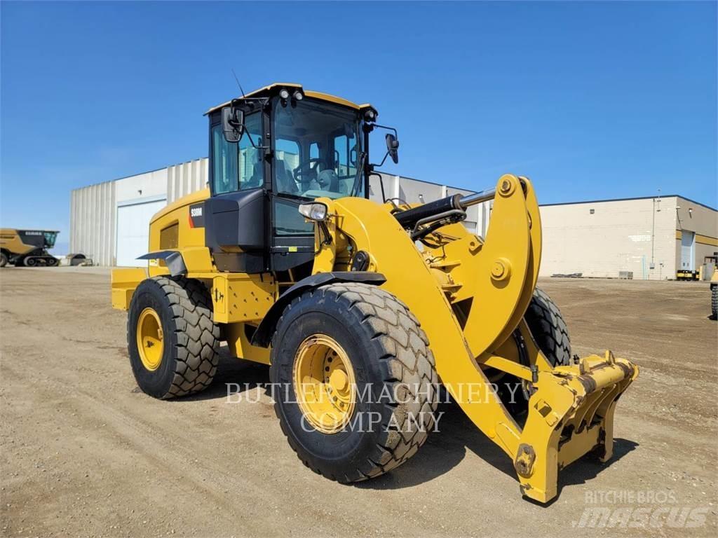 CAT 938M Utovarivači na kotačima