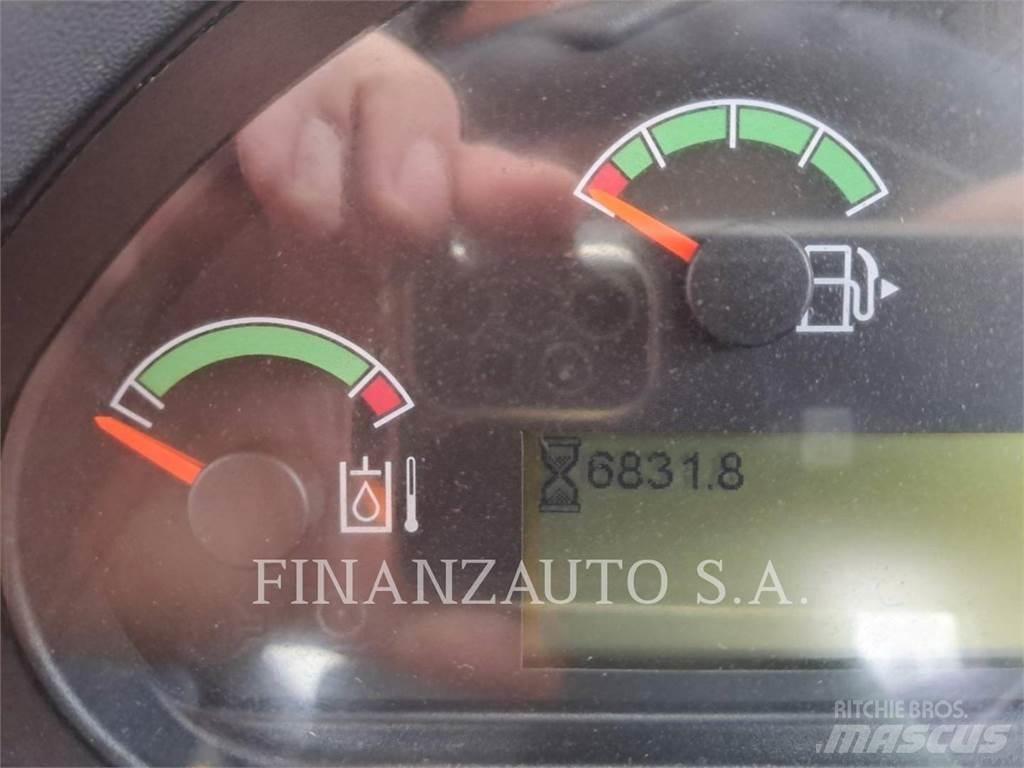 CAT 938M Utovarivači na kotačima