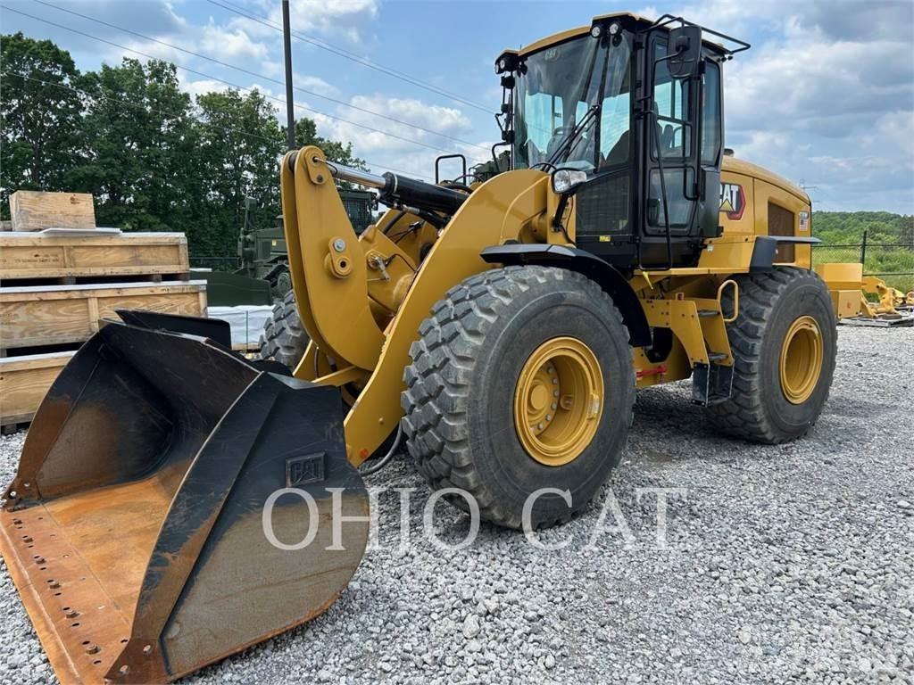 CAT 938M Utovarivači na kotačima