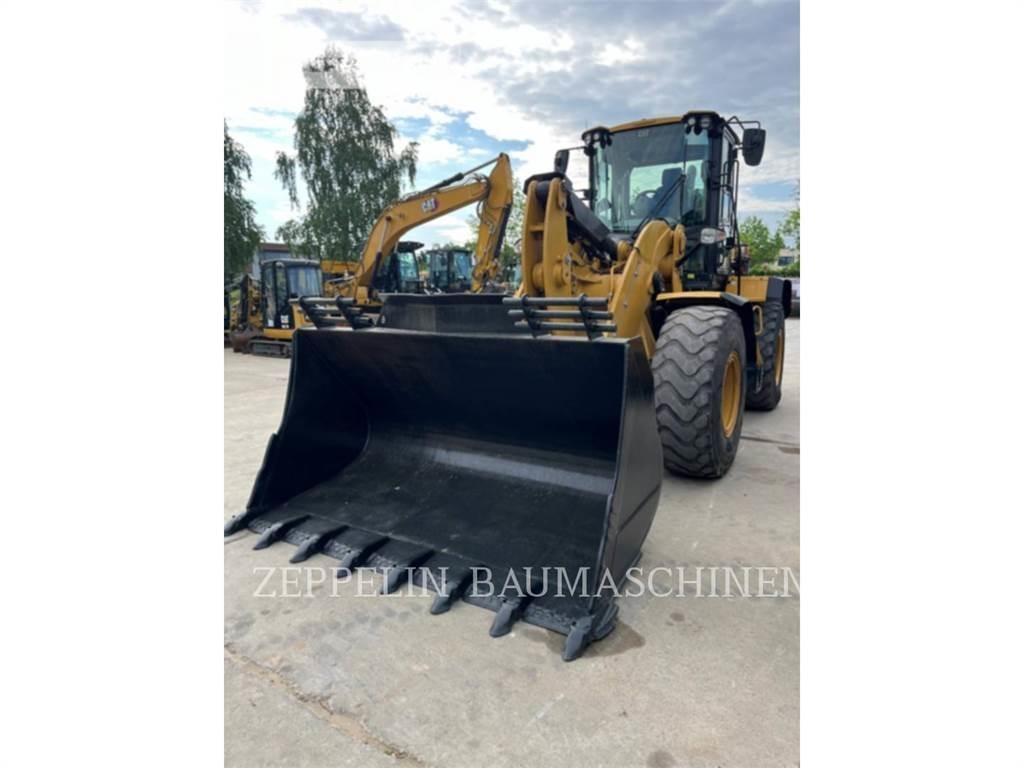 CAT 938M Utovarivači na kotačima