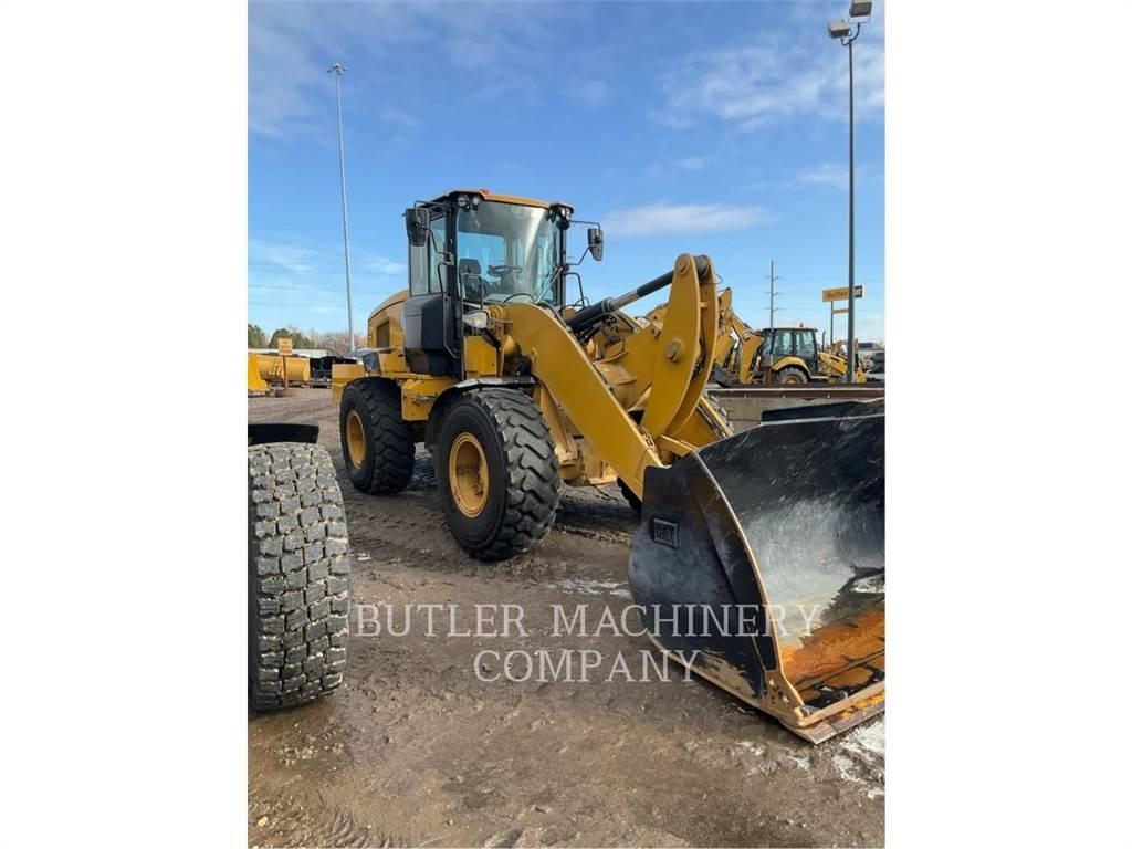 CAT 938M Utovarivači na kotačima