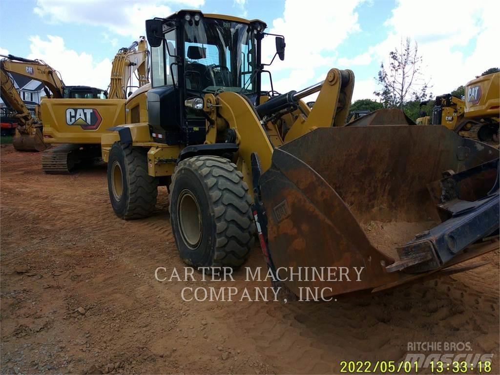 CAT 938M Utovarivači na kotačima
