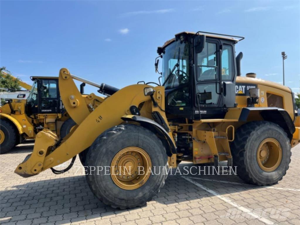 CAT 938M Utovarivači na kotačima