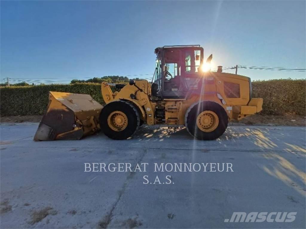 CAT 938M Utovarivači na kotačima