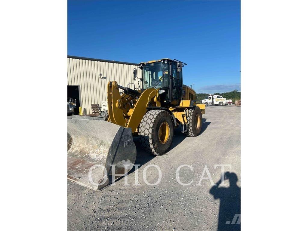 CAT 938M Utovarivači na kotačima