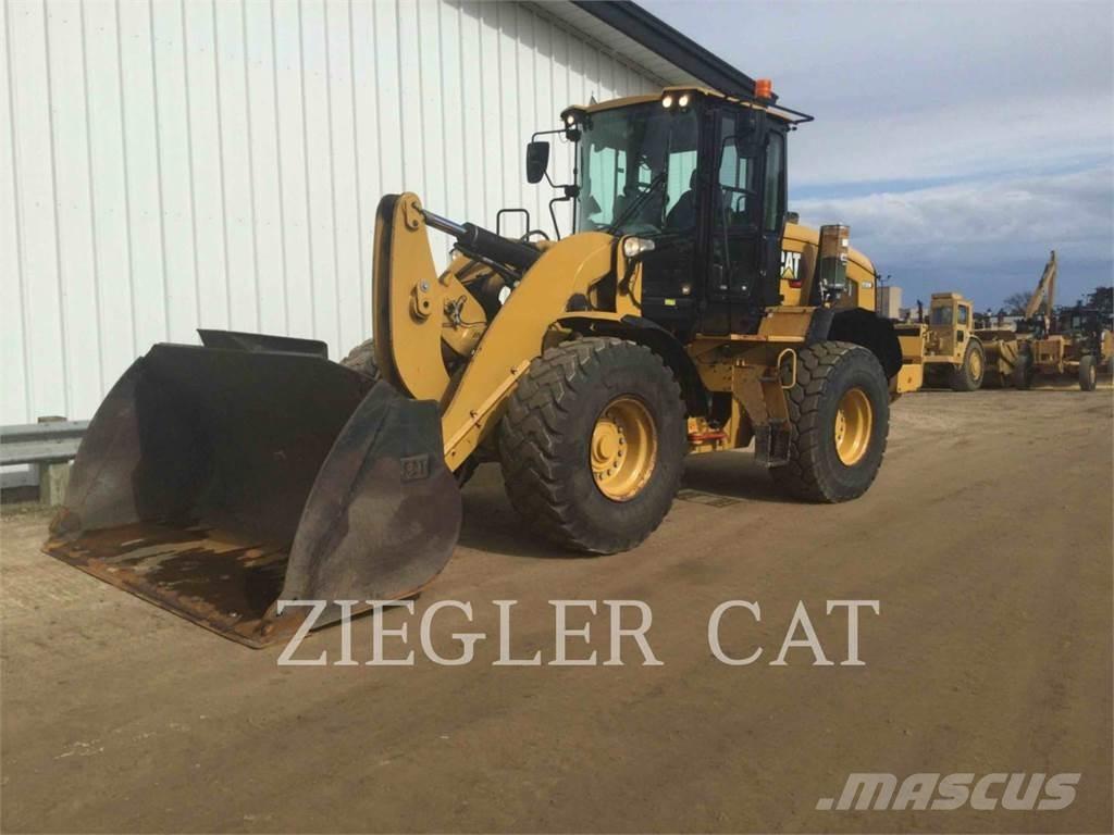 CAT 938M Utovarivači na kotačima