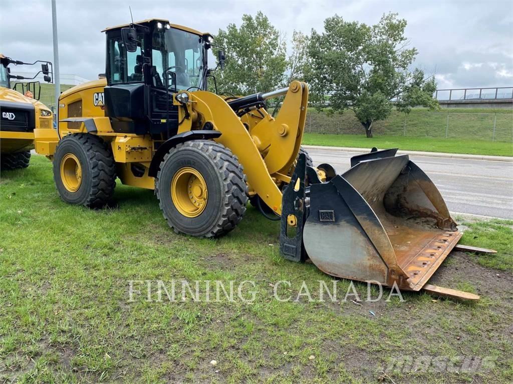 CAT 938M Utovarivači na kotačima