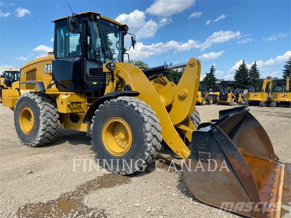 CAT 938M Utovarivači na kotačima