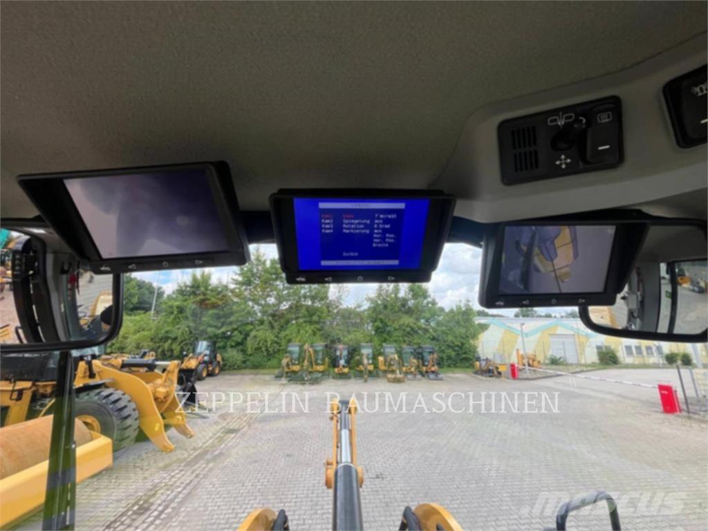 CAT 938M Utovarivači na kotačima