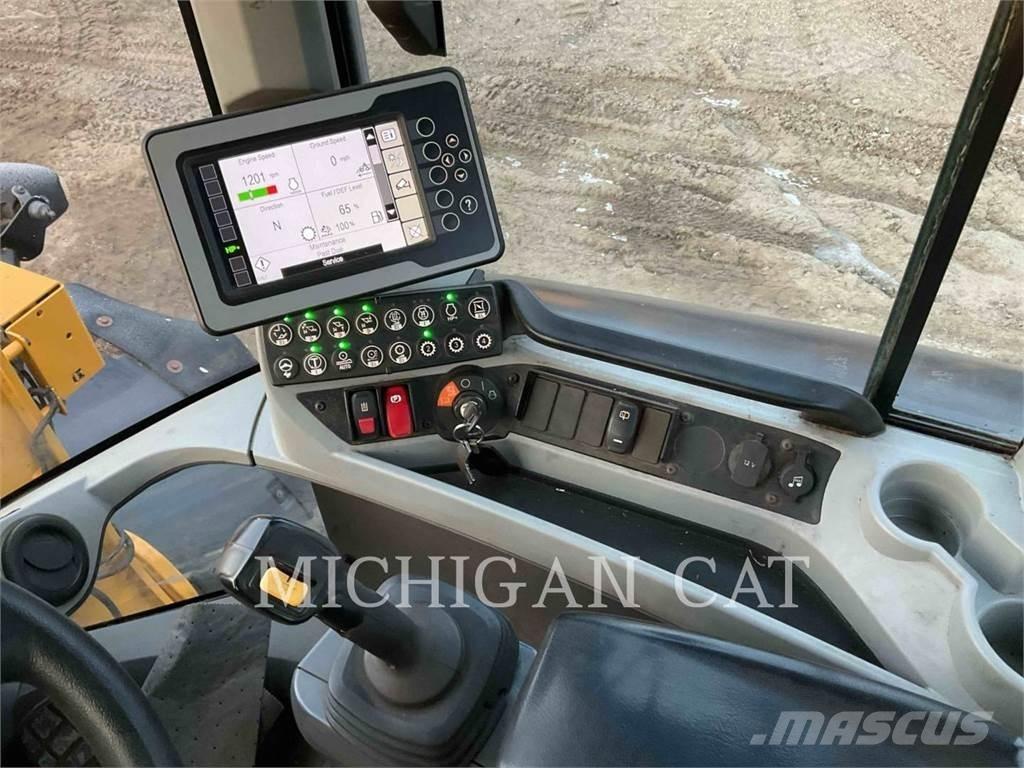 CAT 938M R+ Utovarivači na kotačima