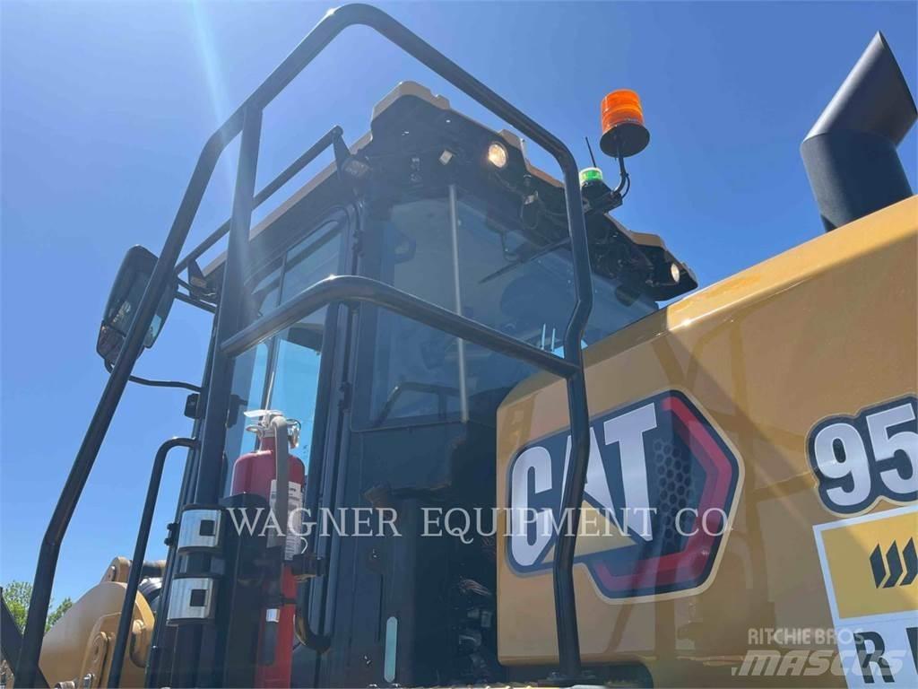 CAT 950 Utovarivači na kotačima