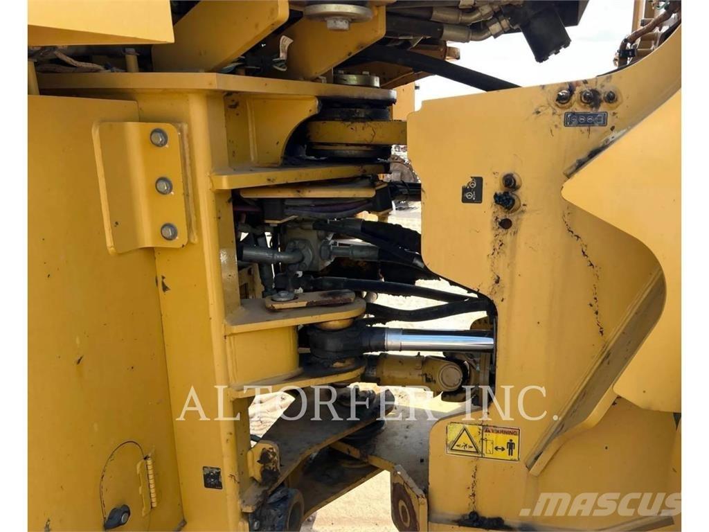 CAT 950GC Utovarivači na kotačima