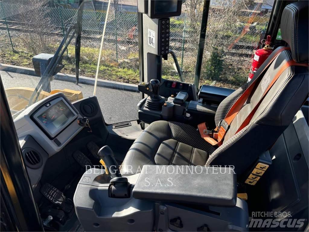 CAT 950M Utovarivači na kotačima
