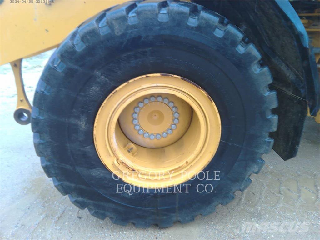 CAT 950M Utovarivači na kotačima