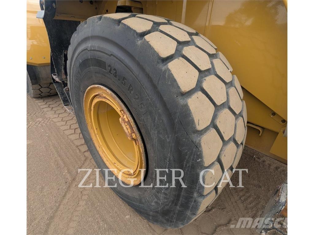 CAT 950M Utovarivači na kotačima
