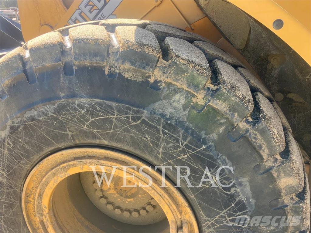 CAT 962M Utovarivači na kotačima