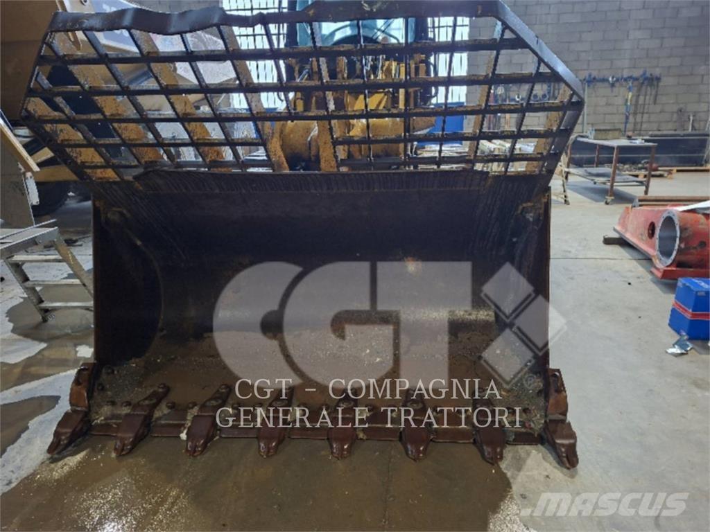 CAT 963D Utovarivači gusjeničari