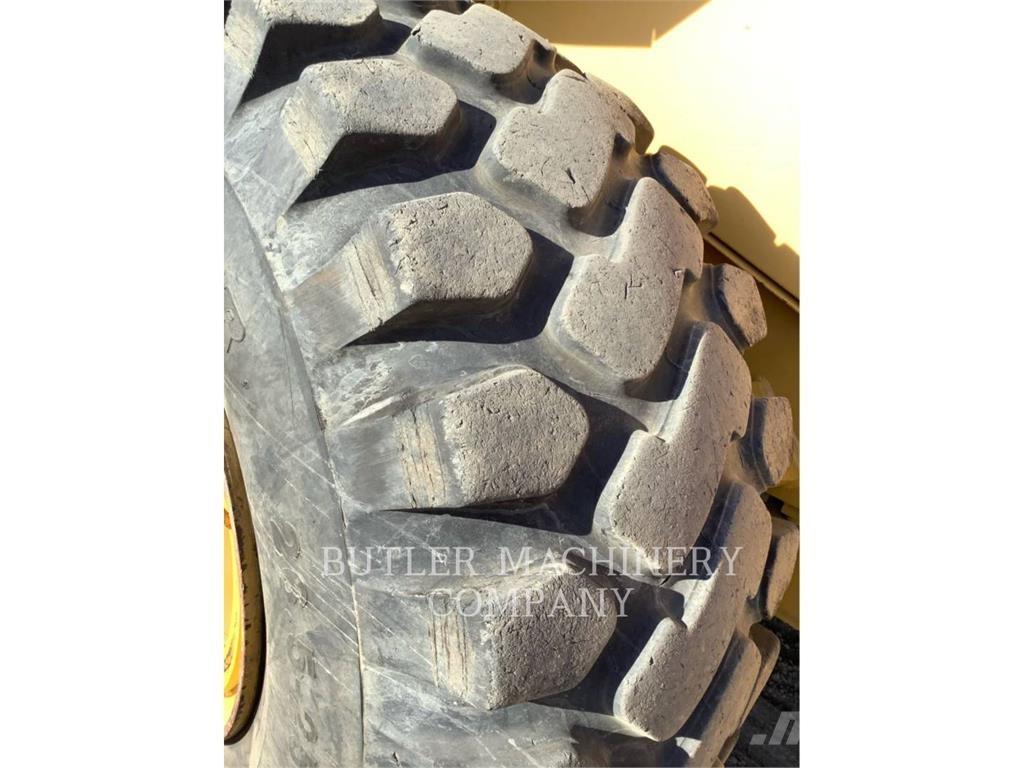 CAT 966G Utovarivači na kotačima