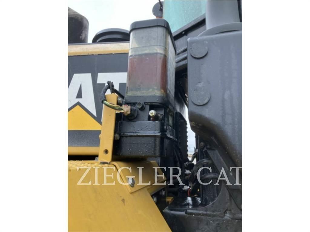 CAT 966K Utovarivači na kotačima