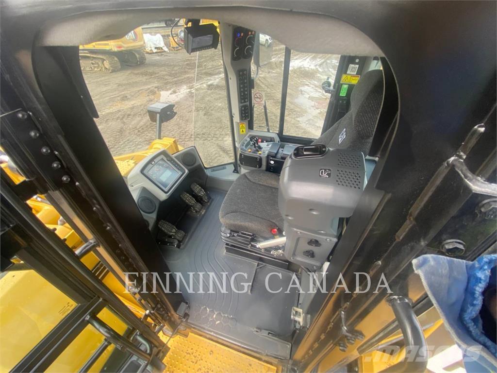 CAT 966K Utovarivači na kotačima