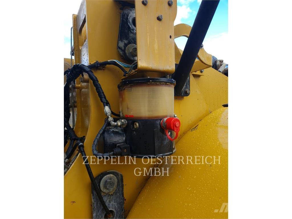 CAT 966K Utovarivači na kotačima