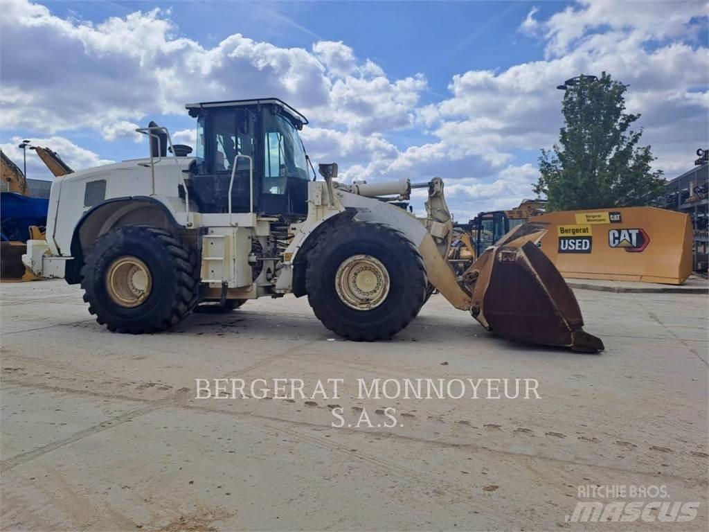 CAT 966M Utovarivači na kotačima