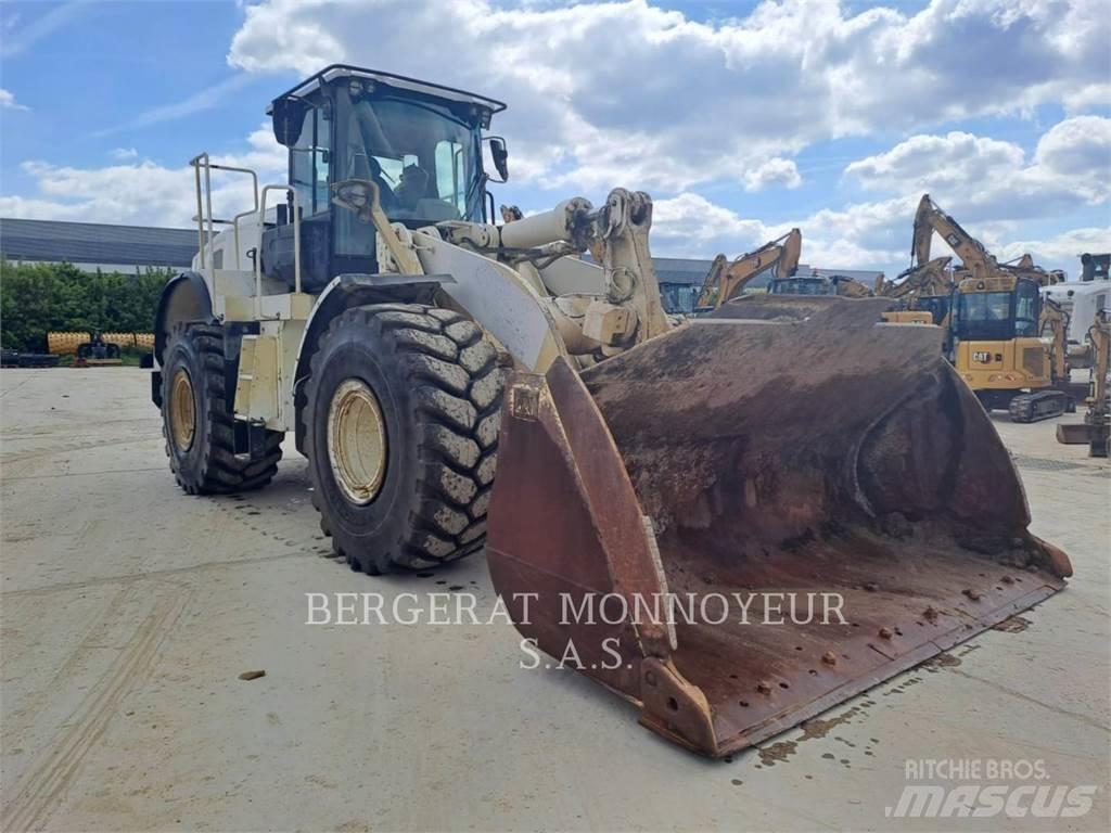 CAT 966M Utovarivači na kotačima