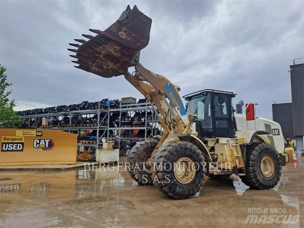 CAT 966M Utovarivači na kotačima
